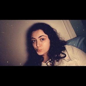 Meet your Posher, Sierra